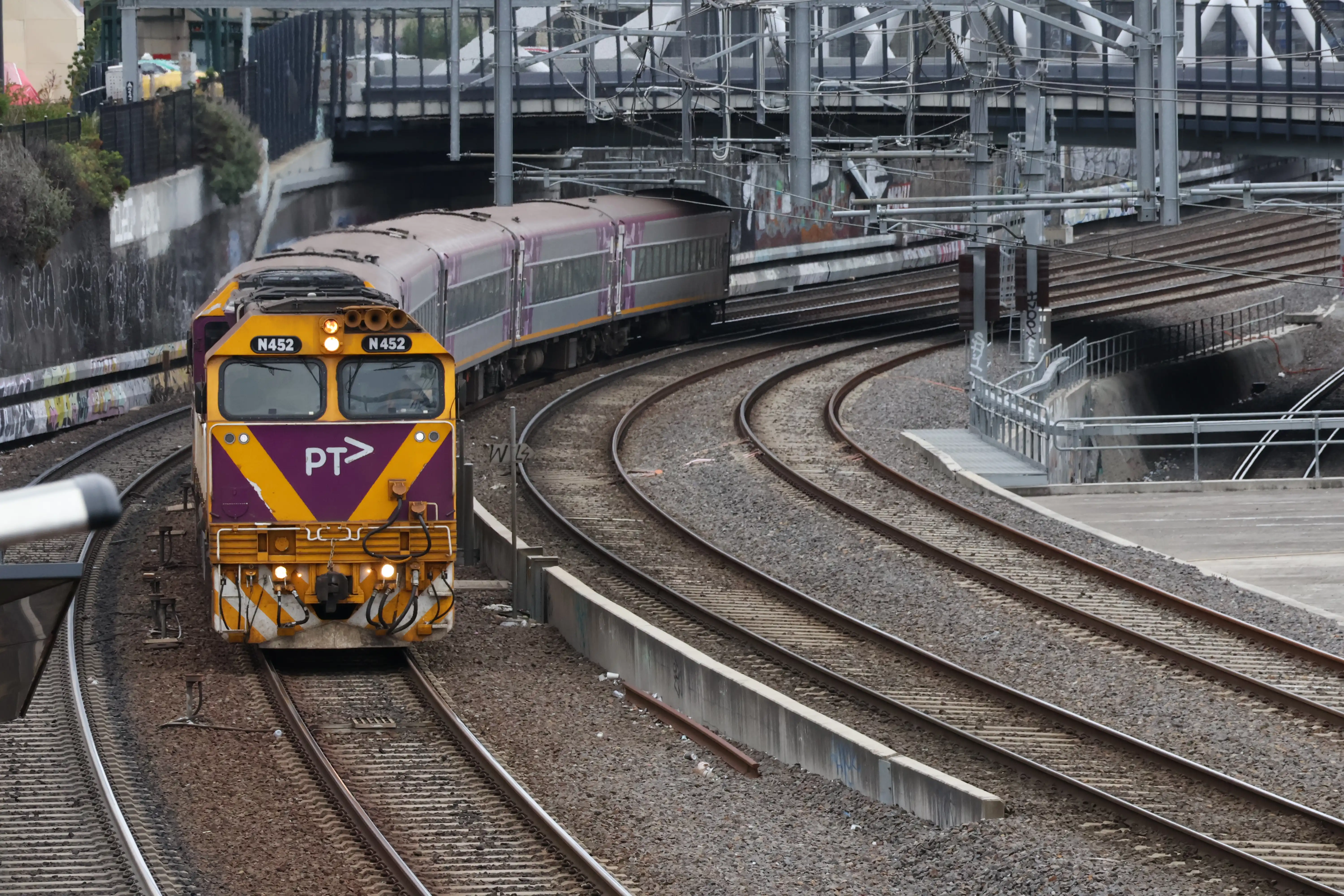 N Class N452